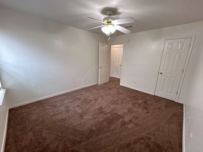 308 Cedar Ridge Dr — Photo 16