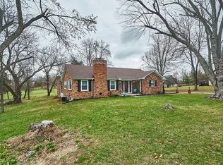 5715 Cooper Chapel Rd, Louisville, KY 40229