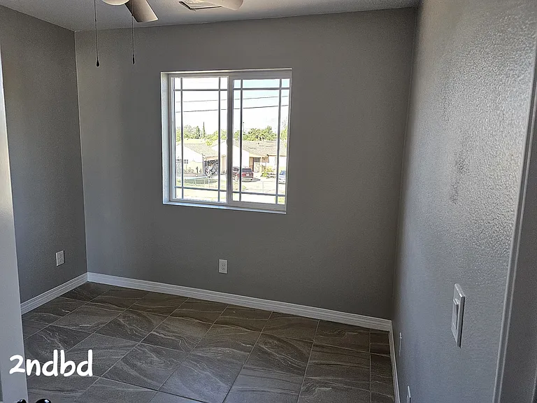 8315 Laurel Ave — Photo 11