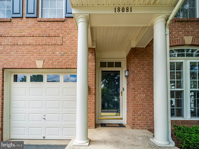 18081 Camdenhurst Dr — Photo 4