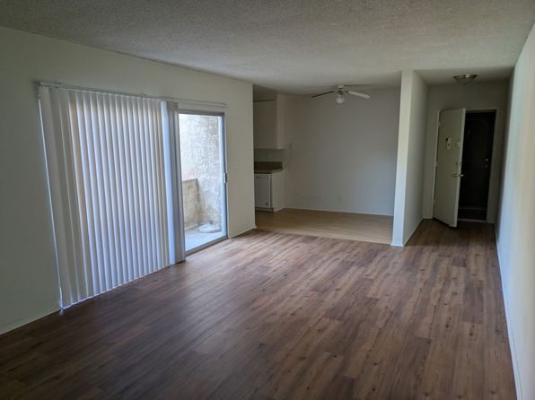 650 Ocean Park Blvd #8