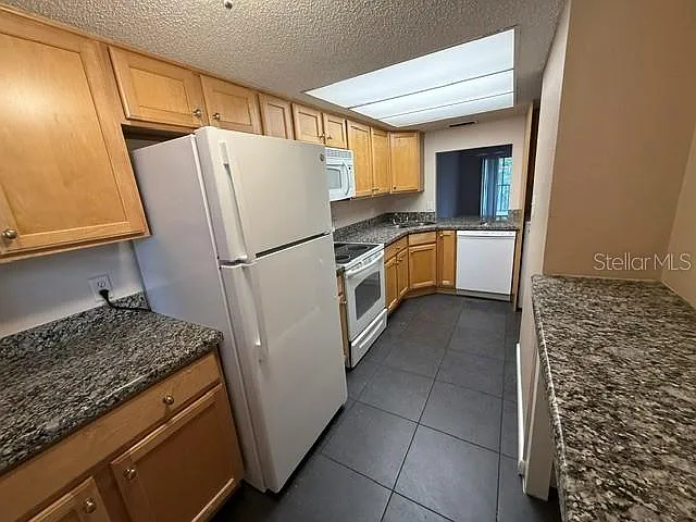 3700 S Osprey Ave #221 — Photo 6