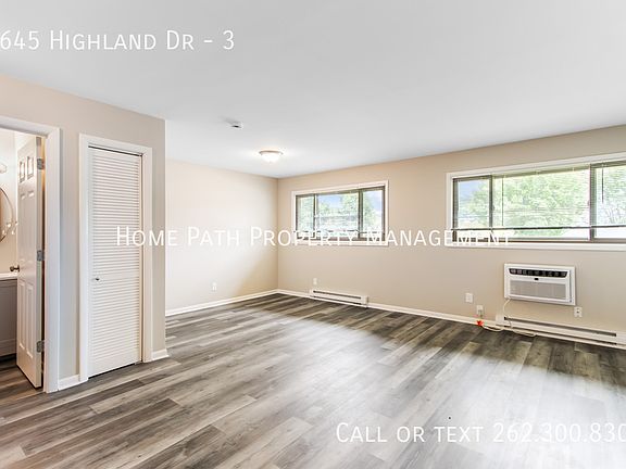 3rd image of 1645 Highland Dr #3