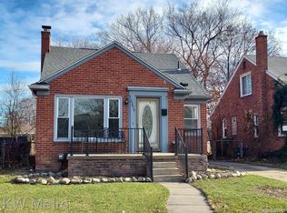 23610 Jerome St, Oak Park, MI 48237