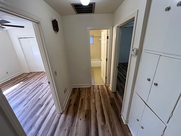 5th image of 526 E Home Ave #C