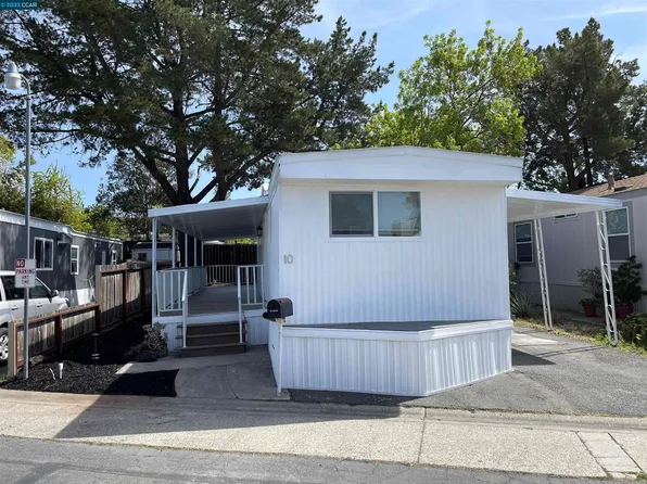 10 Hanford Ave #10, Concord, CA 94518