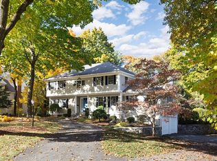 87 Cary Ave, Lexington, MA 02421