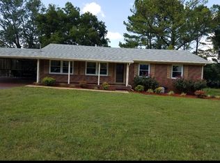 2906 Brett Rd NW, Huntsville, AL 35810