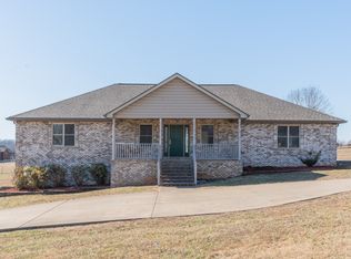 1010 Wood Glen Ct, Greenbrier, TN 37073