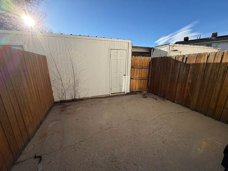 460 Elm St #3 — Photo 6