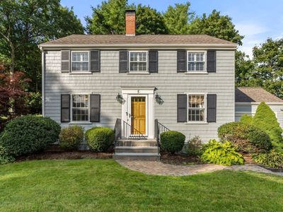 5 Ivy Rd, Wellesley, MA, 02482