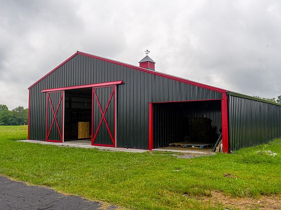 3rd image of 4092 Highway 31 W