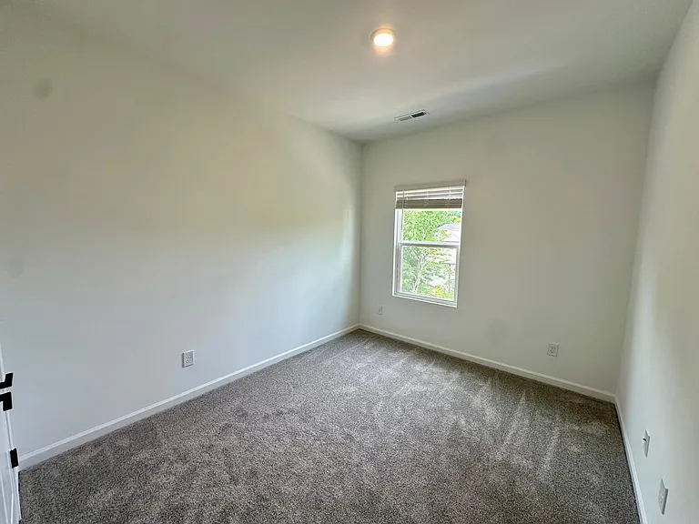 1556 Blanche St #1 — Photo 14