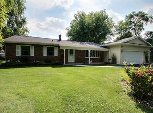 N8035 Oosty Ct, Oconomowoc, WI 53066