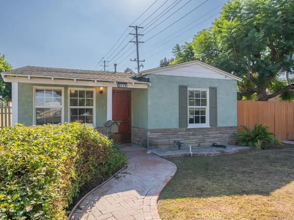 5178 W 137th Pl, Hawthorne, CA 90250