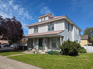 702 N Oak St APT E, Spokane, WA 99201