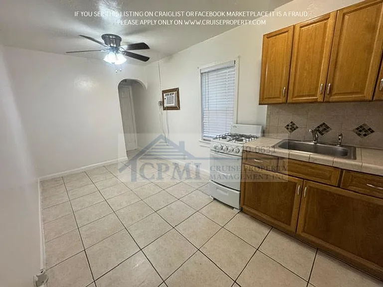 1822 Dixianna St Hollywood, FL 33020 — Photo 10