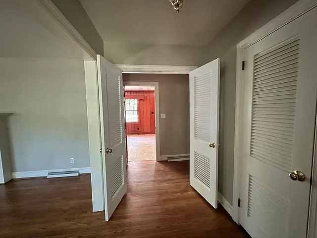 1715 Jonestown Rd — Photo 12