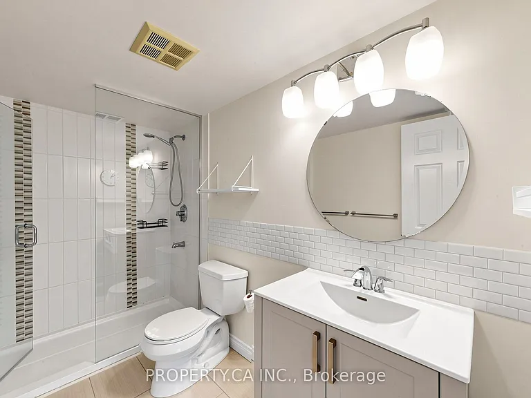 456 College St #310 — Photo 15