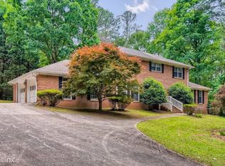 137 Darwish Dr, McDonough, GA 30252