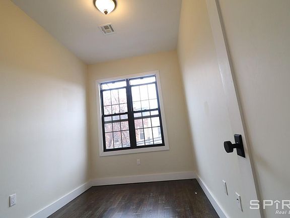 3rd image of 5438 Arnold Ave APT 1L