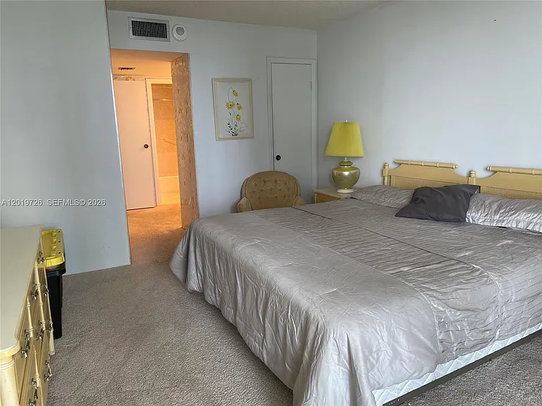 100 Bayview Dr #1012 — Photo 10