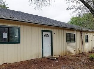 201 Forgotten Ln, Roseburg, OR 97471