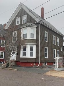 9 Cushing St, Salem, MA, 01970