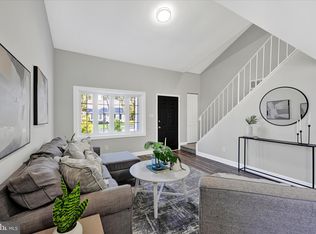 8 Lomond Ct, Baltimore, MD 21237