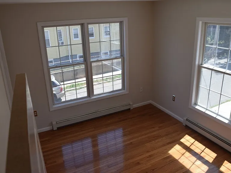 255 Boston Ave #4 — Photo 10