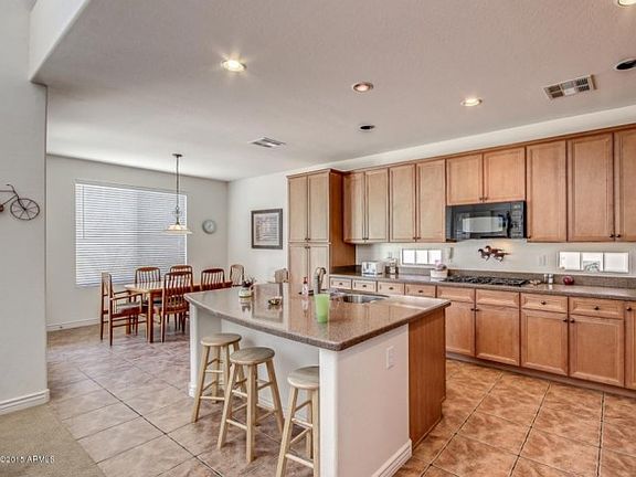 4th image of 8492 W Coyote Dr
