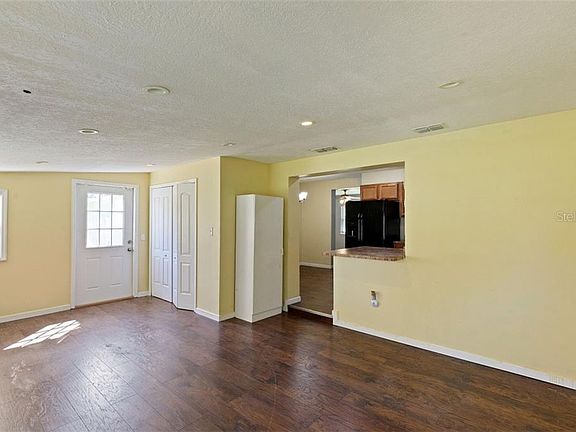 4th image of 2717 Avenue J NW