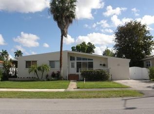 8240 SW 34th Ter, Miami, FL 33155