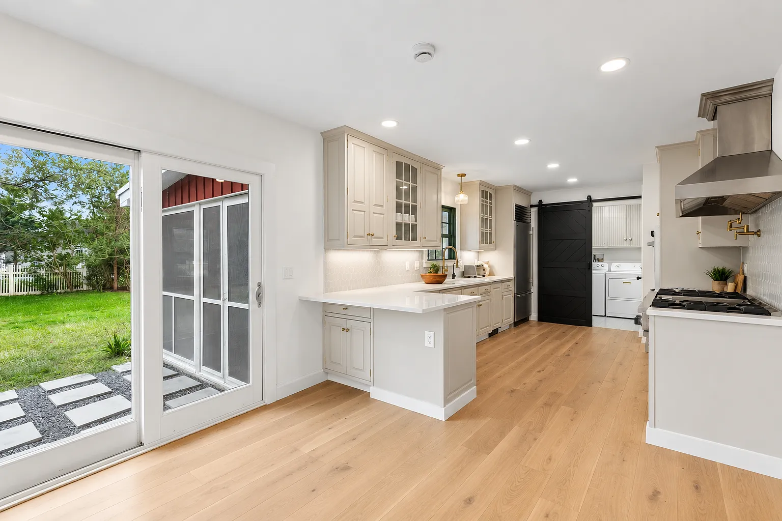 Rental in Rampasture Cove Estates — Photo 4