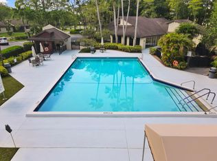 105 Rose Bay Ct, Royal Palm Beach, FL 33411