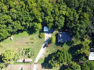 3083 Joe Colby Rd, Ponca City, OK 74604