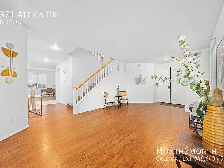 8371 Attica Dr — Photo 4