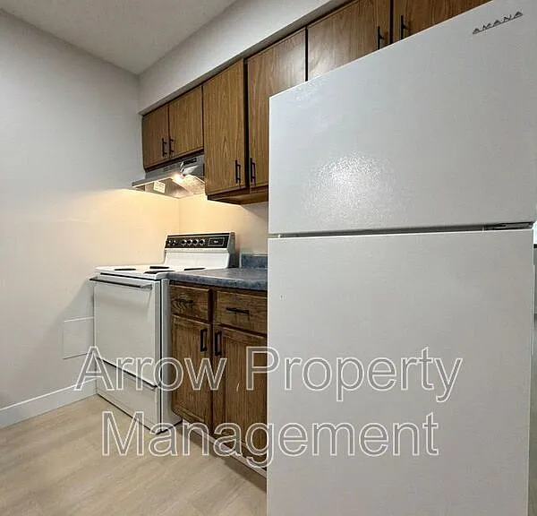 2323 T St #3 — Photo 3