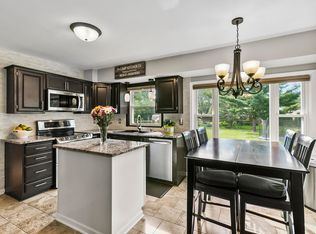 20260 Linden Ln, Brookfield, WI 53045