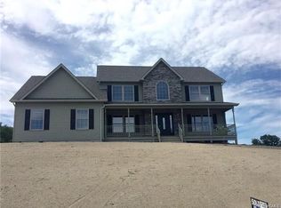 5 Gleneagles Ct, Monroe, NY 10950