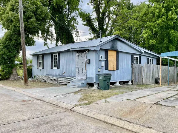 602 Roosevelt St, Houma, LA 70360