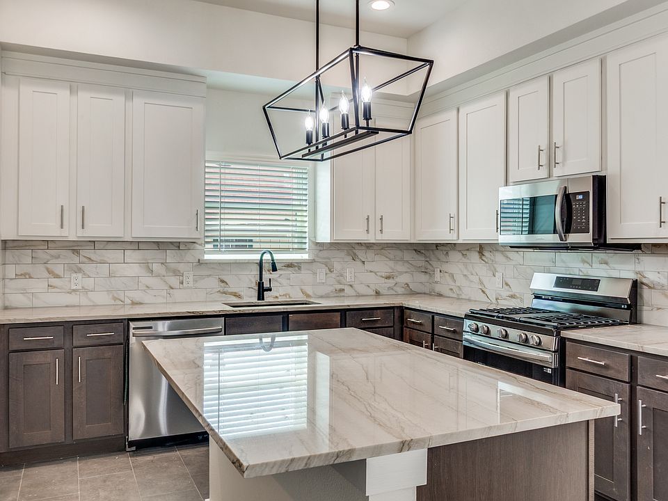 1st image of 4519 San Jacinto St #104