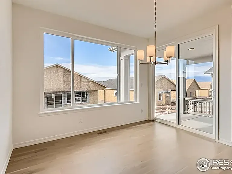 6440 Rolling Creek Dr — Photo 26