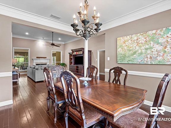 5th image of 30427 Middle Creek Cir