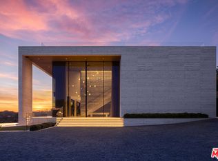 684 Firth Ave, Los Angeles, CA 90049