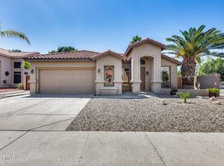 6091 W Abraham Ln, Glendale, AZ 85308