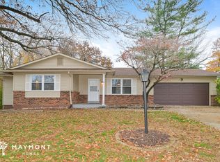 93 Jane Dr, Saint Peters, MO 63376