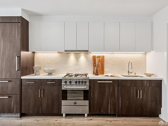 4th image of 1288 Howard St #330