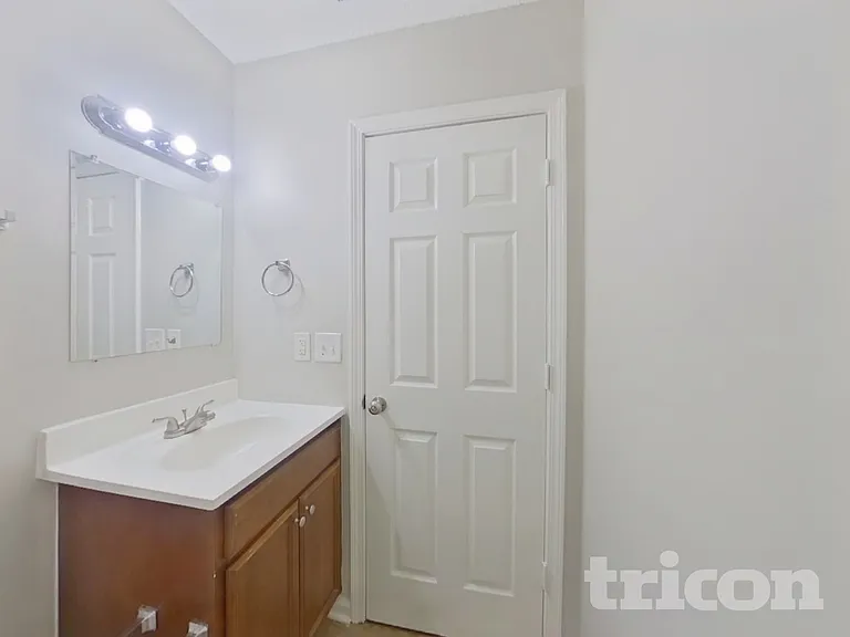 1113 Capps Hollow Dr — Photo 14