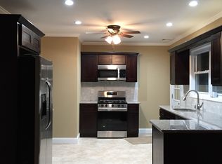 369 Shoreland Cir, Laurence Harbor, NJ